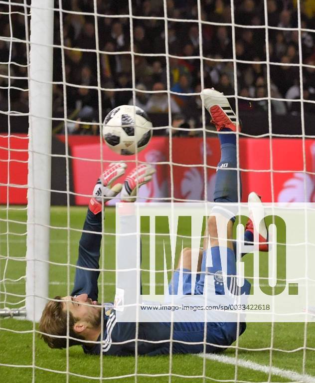 Soccer International Friendlies Brazil Brazil in the Olympiastadion Berlin Goal to the 1 0 for Brazil header by Gabriel Jesus Brazil Goalkeeper Kevin Trapp li Germany can not fend off the ball lying on its back