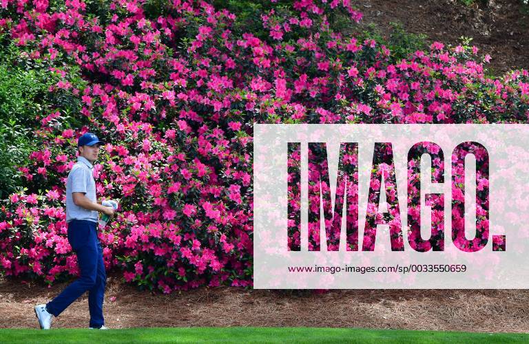Jordan Spieth walks to the 12th green during a practice round before the start of the Masters at Augusta National Golf Club, on April 2, 2018 in Augusta, Georgia. AUG20180402314 KEVINxDIETSCH