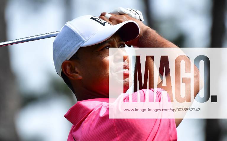 Tiger Woods watches his drive off of the 4th tee box during a practice round before the start of the Masters at Augusta National Golf Club, on April 2, 2018 in Augusta, Georgia. AUG20180402329 KEVINxDIETSCH