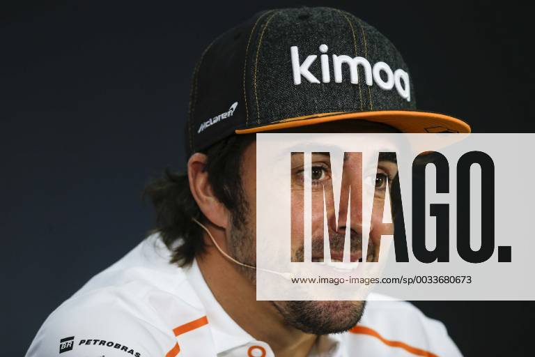Sakhir, Kingdom of Bahrain - FERNANDO ALONSO of McLaren F1 Team during the press conference PK Pressekonferenz of the 2018 FIA Formula 1 Bahrain Grand Prix at Bahrain International Circuit in Sakhir, Kingdom of Bahrain. Bahrain Grand Prix 2018 - Preparations - ZUMAg147 20180405_zap_g147_018