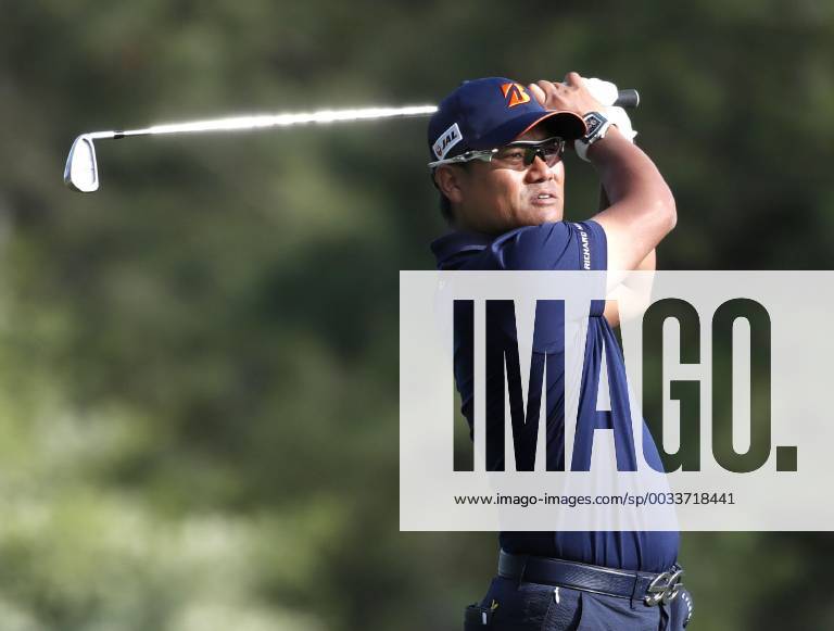 Golf: Miyazato at Masters Yusaku Miyazato of Japan hits his second shot on the 15th hole during the first round of the Masters in Augusta, Georgia, on April 5, 2018.