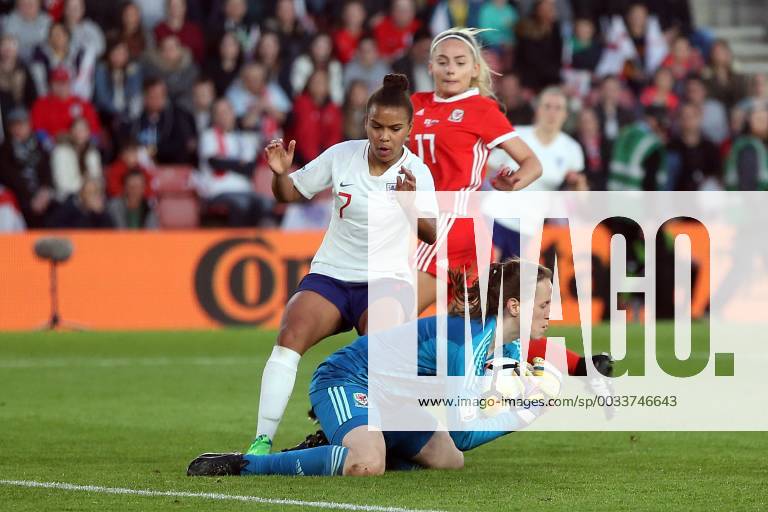 England Women v Wales Women 2019 FIFA Womens World Cup Qualifier Laura O Sullivan of Wales collects the ball safely ahead of Nikita Parris of England during the 2019 FIFA Womens World Cup Qualifying match at the St Mary s Stadium, Southampton Content Not Available For UK Newspapers