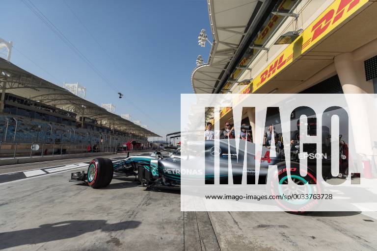 Lewis Hamilton Mercedes AMG Petronas Formula One Team Bahrain Grand Prix 2018 Free Practice 07 04 18 Photo Illmann Eibner Sachir