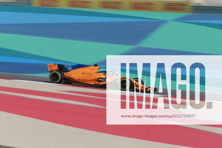 Motorsports: FIA Formula One World Championship WM Weltmeisterschaft 2018, Grand Prix of Bahrain, 14 Fernando Alonso (ESP, McLaren-Renault), Sakhir Bahrain