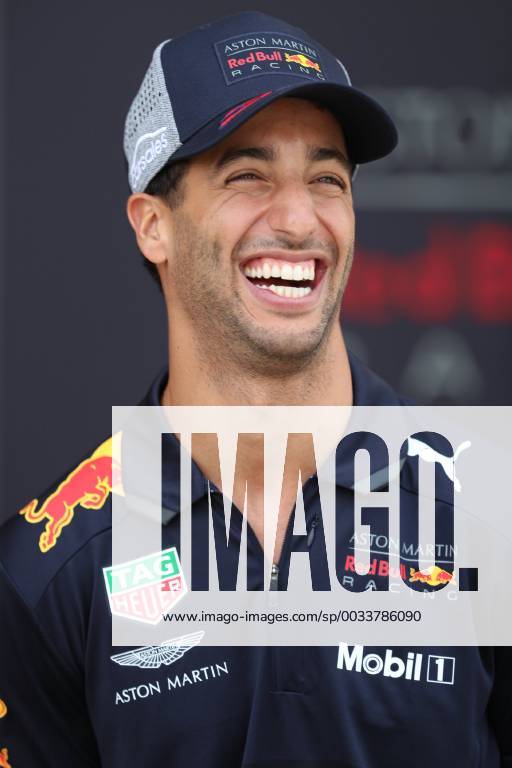 Daniel Ricciardo Red Bull Racing Grand Prix of Bahrain 2018 Race 08 04 18 Photo Illmann Eibner Sachir