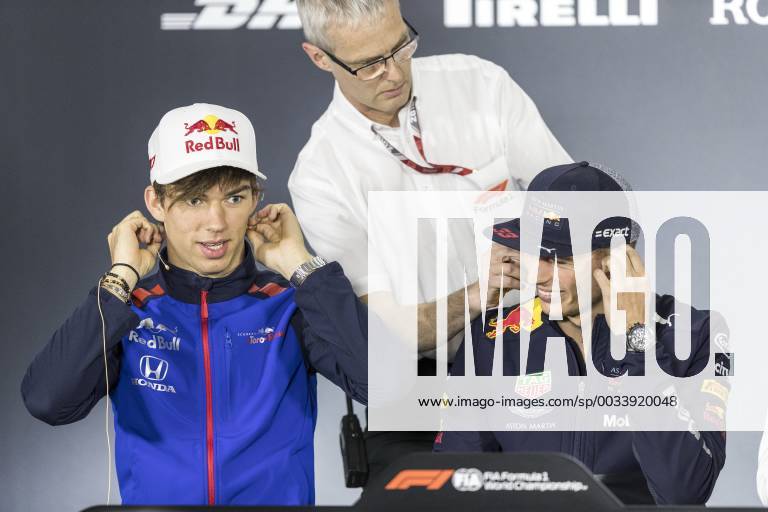 French F1 driver Pierre Gasly of Scuderia Toro Rosso, left, and Dutch F1 driver Max Verstappen of Red Bull Racing attend a press conference PK Pressekonferenz before the 2018 Formula 1 Chinese Grand Prix at the Shanghai International Circuit in Shanghai, China, 12 April 2018. F1 drivers meet press to preheat 2018 Formula 1 Chinese Grand Prix in Shanghai 20180412_75278