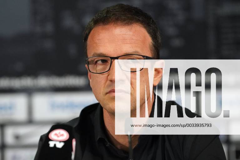 Football 1 Bundesliga Eintracht Frankfurt Press Conference Fredi Bobic Member of the Executive Board Eintracht Frankfurt Soccer AG Frankfurt am Main