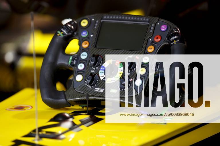 Shanghai: Motorsports: Formula 1 2018 Heineken Chinese Grand Prix Chinese Formula One Grand Prix Shanghai Circuit April 08, 2018 in Shanghai, China. Steeringwheel Shanghai China