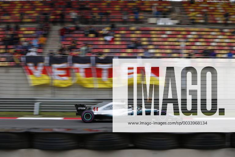 Shanghai: Motorsports: Formula 1 2018 Heineken Chinese Grand Prix Chinese Formula One Grand Prix Shanghai Circuit April 08, 2018 in Shanghai, China. 44 Lewis Hamilton (GBR, Mercedes AMG Petronas F1 Team), Shanghai China