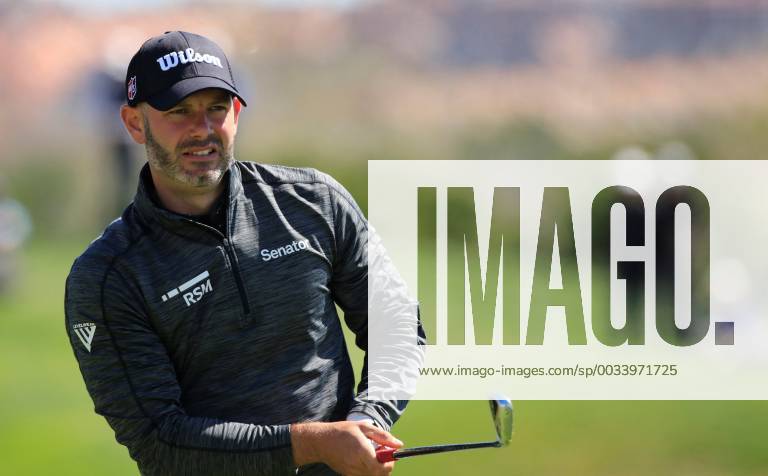 Paul Waring of England in action on the third day of Madrid Open golf tournament at the National Golf Course in Madrid, Spain, 14 April 2018. The Madrid Open runs from 12 to 15 April. Madrid Open !ACHTUNG: NUR REDAKTIONELLE NUTZUNG!