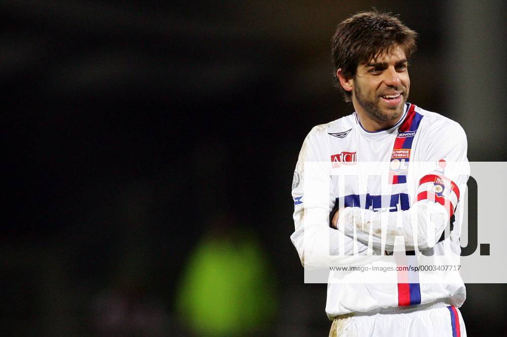 Juninho Pernambucano (Lyon) - Schlußjubel - (pan23961) Fußball Herren Ligue 1 2007 2008, 1. Französische Liga, Olympique Lyonnais, OL Einzelbild Lyon Freude, Fußball Herren Ligue 1 2007 2008, 1. Französische Liga, Olympique Lyonnais, OL Einzelbild Lyon Freude,
