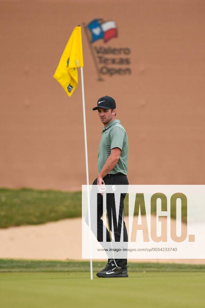 - SPORT SAN ANTONIO, TX - APRIL 20: Denny McCarthy walks across the green during the second round of the Valero Texas Open at the TPC San Antonio Oaks Course in San Antonio, TX on April 20, 2018. (Photo by Daniel Dunn Icon Sportswire) GOLF: APR 20 PGA Golf Herren - Valero Texas Open Icon18042018