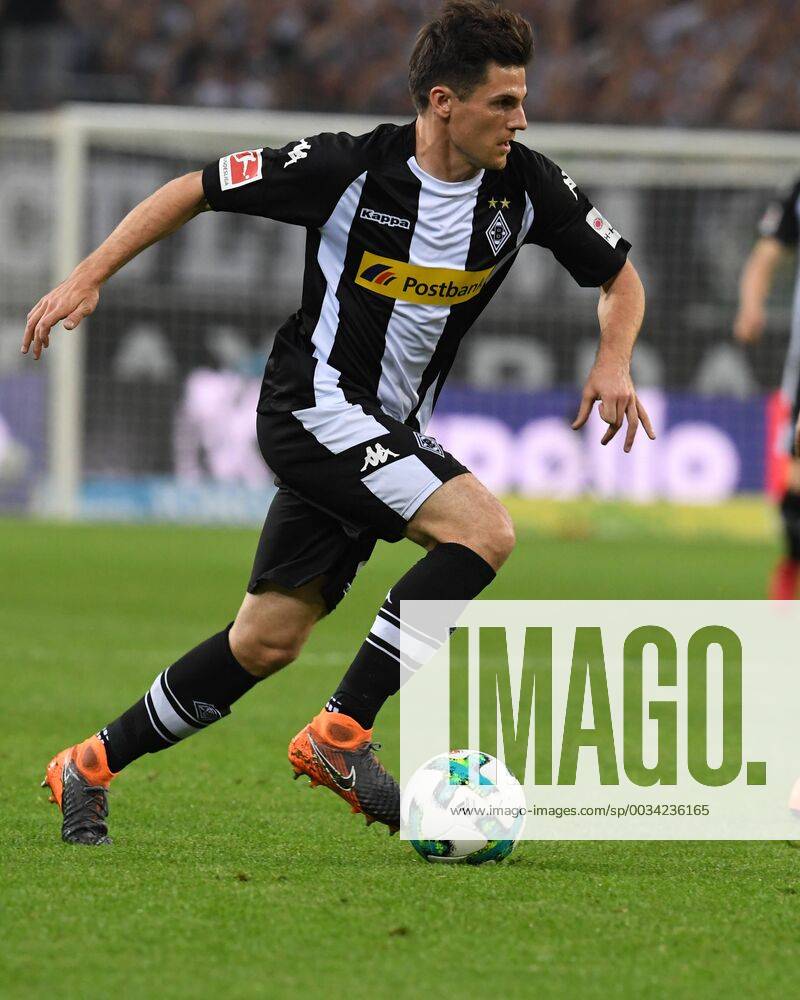 Soccer 1 BL Season 2017 2018 Matchday 31 Borussia Mönchengladbach vs VFL Wolfsburg 20 04 2018 Stadium at Borussia Park Mönchengladbach Jonas Hofmann Gladbach Action Single shot