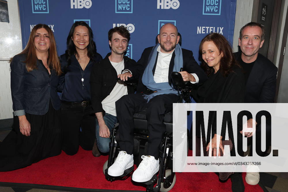 ?David Holmes: The Boy Who Lived? premiere at Doc NYC. Featuring: Nancy Abraham, Tina Nguyen, Daniel Radcliffe, David Holmes, Lisa Heller and Dan Hartley Where: New York City, New York, United States When: 13 Nov 2023 Credit: Dave Allocca Starpix Startraksphoto.com . NOT FOR USE BY NEWSPAPERS BASED IN THE UK.