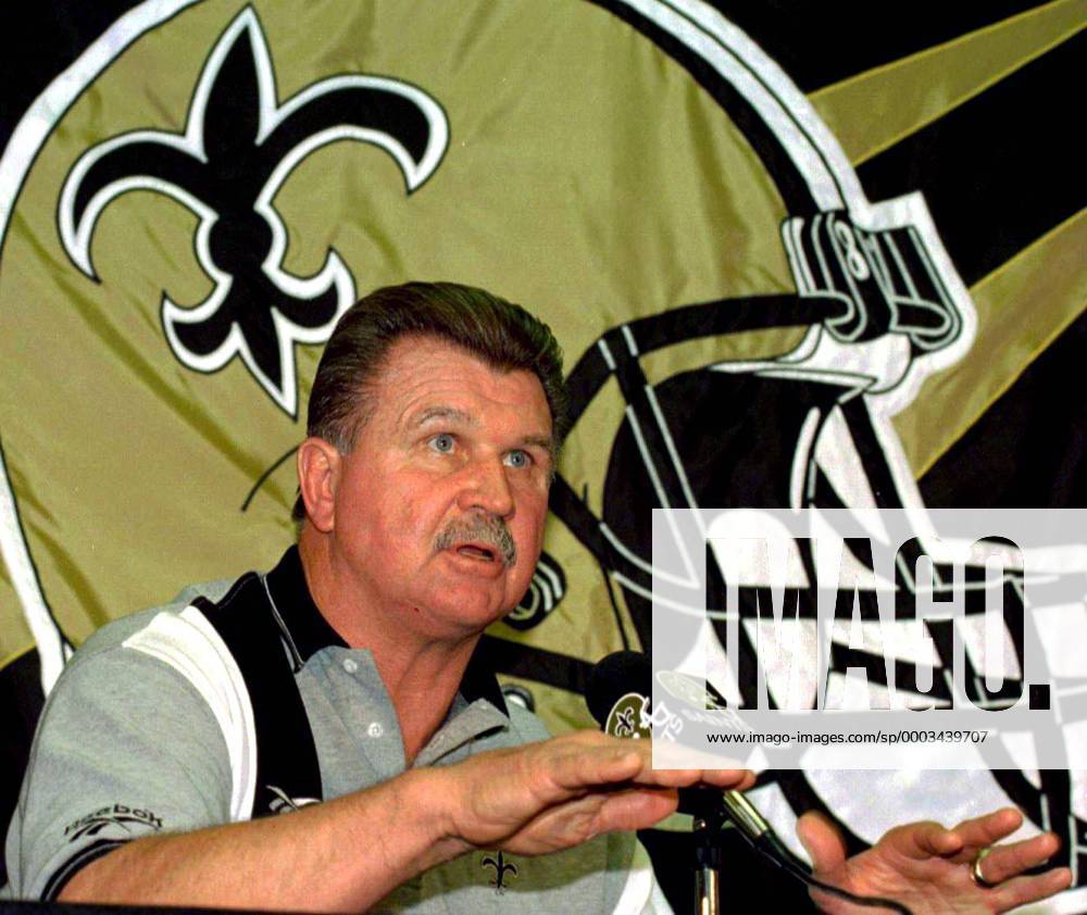 Trainer Mike Ditka (New Orleans Saints) - (NOP97041901) American Football Herren NFL, 1997 1998, Einzelbild American Football Herren NFL, 1997 1998, Einzelbild