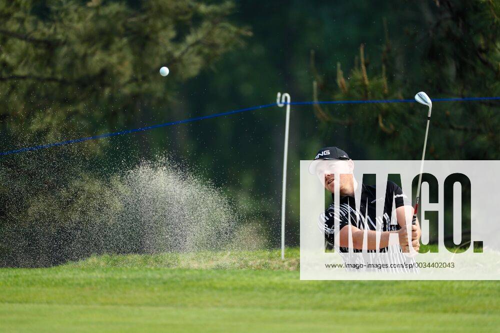 Matt Wallace of England competes in the first round of the 2018 Volvo China Open golf tournament in Beijing, China, 26 April 2018. Golf players tee off 2018 Volvo China Open 20180426_69584