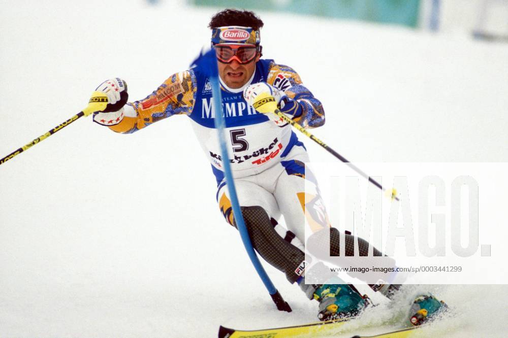 Alberto Tomba (Italien) Alpiner Skilauf Herren Weltcup 1996 1997, Welt Cup, Worldcup, World, WC, Ski Alpin, Skisport, Slalom Einzelbild Kitzbühel Dynamik, Alpiner Skilauf Herren Weltcup 1996 1997, Welt Cup, Worldcup, World, WC, Ski Alpin, Skisport, Slalom Einzelbild Kitzbühel Dynamik,