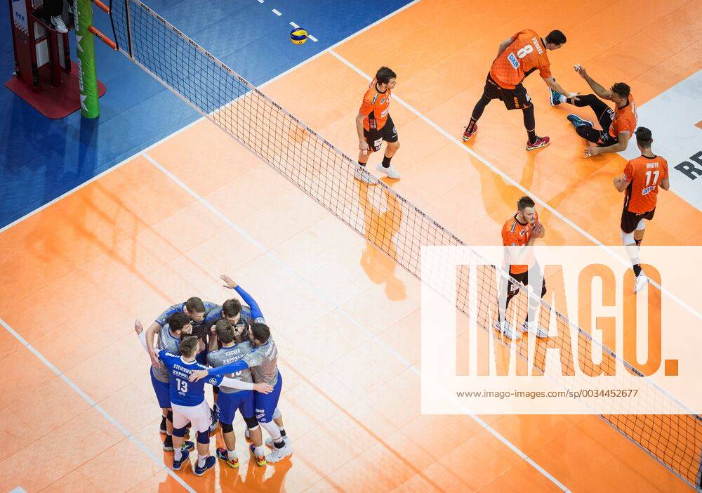 Berlin Germany 29 04 2018 Friedrichshafen rejoices over Pierre Pujol in Berlin BR Volleys 18 Graham Vigrass BR Volleys 8 Aleksandar Okolic BR Volleys 1 Russell Kyle BR Volleys 15 and Adam White BR Volleys 11 is frustrated at the Play Off Final Game 2 of the Volleyball Bundesliga between Berlin Recycling Volleys and VfB Friedrichshafen