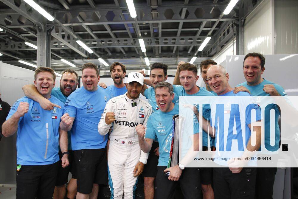 - SPORT Motorsports: World Championship WM Weltmeisterschaft 2018; Grand Prix Azerbaijan, Grand Prix of Europe, Formula 1 2018 Azerbaijan Grand Prix, 44 Lewis Hamilton (GBR, Mercedes AMG Petronas F1 Team), Baku Azerbaijan