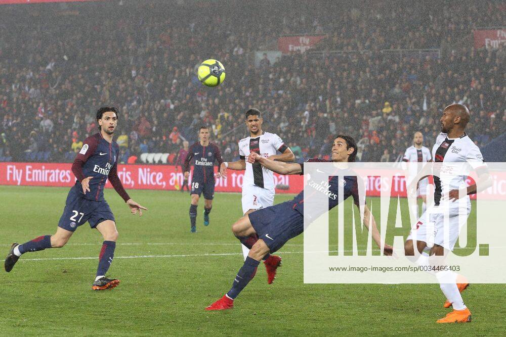 Edinson Cavani (PSG) FOOTBALL : PSG Vs Guingamp - Ligue 1 - 35eme Journee - 29 04 2018 MichaelBaucher Panoramic
