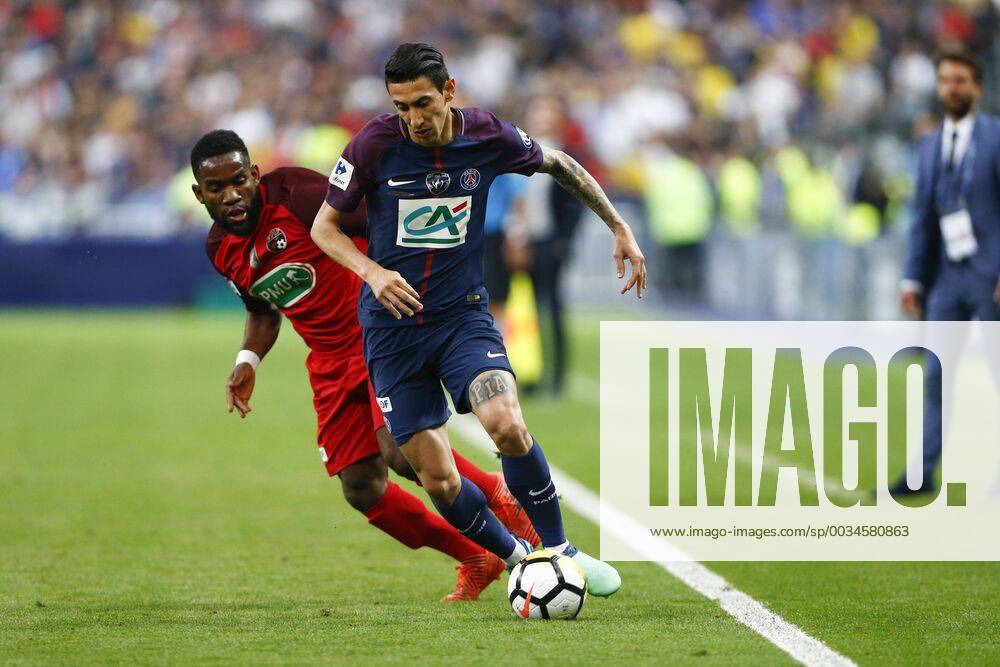 DI MARIA Angel (PSG) vs Rodrigue Bongongui (Les Herbiers) FOOTBALL : Les Herbiers vs Paris Saint Germain - Finale Coupe de France - 08 05 2018 GwendolineLeGoff Panoramic
