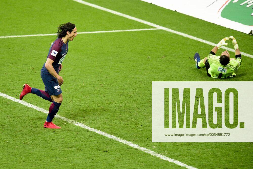 Joie des joueurs du PSG apres le but sur penalty de CAVANI Edinson (PSG) FOOTBALL : Les herbiers vs PSG - Finale de la Coupe de France - St Denis - 08 05 2018 JBAutissier Panoramic