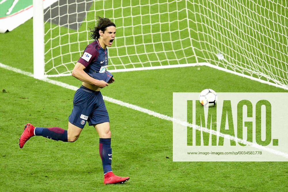 Joie des joueurs du PSG apres le but sur penalty de CAVANI Edinson (PSG) FOOTBALL : Les herbiers vs PSG - Finale de la Coupe de France - St Denis - 08 05 2018 JBAutissier Panoramic