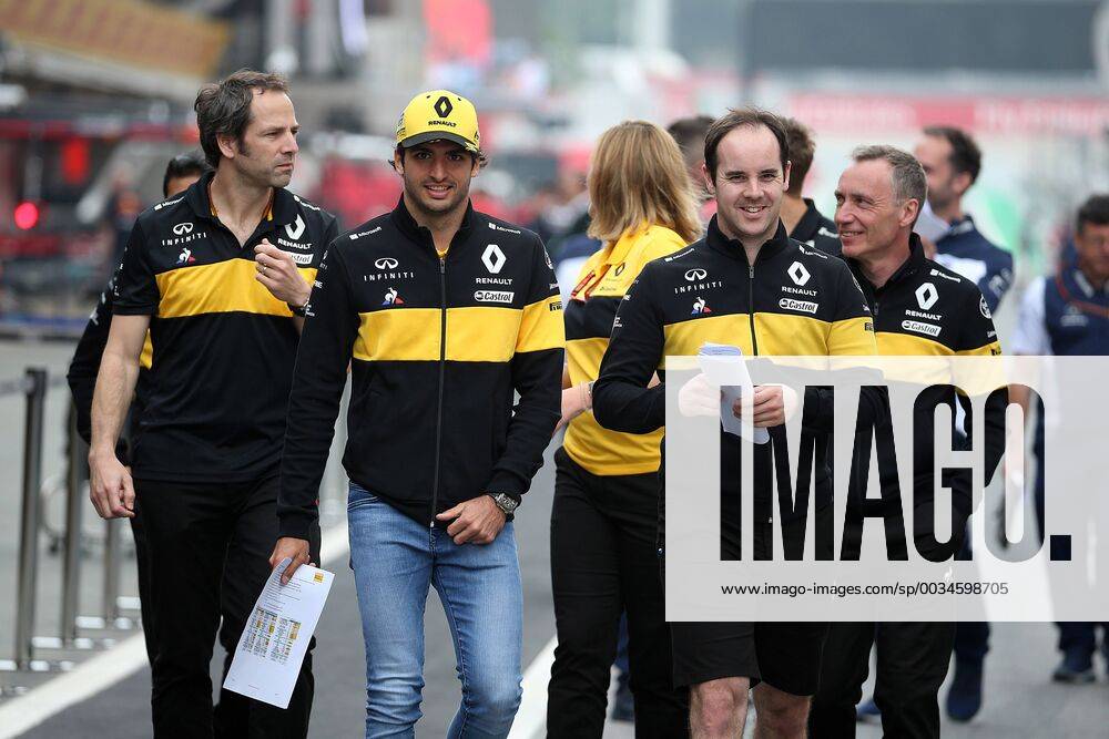 Photo4 LaPresse 10 05 2018 Barcelona, Spain Grand Prix Formula One Spain 2018 In the pic: Carlos Sainz Jr (ESP) Renault Sport F1 Team RS18 & xa9; Photo4 LaPresse 10 05 2018 Barcelona, Spain Sport Grand Prix Formula One Spain 2018 In the pic: Carlos Sainz Jr (ESP) Renault Sport F1 Team RS18