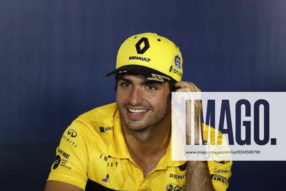 Barcelona, Catalonia, Spain - May 10th, 2018 - Circuit de Barcelona-Catalunya, Montmelo, Spain - Formula One Spanish GP 2018; Carlos Sainz of Renault F1 Team during the press conference PK Pressekonferenz Barcelona Formula One Spanish GP; .May 10th - ZUMAa178 20180510_zap_a178_001