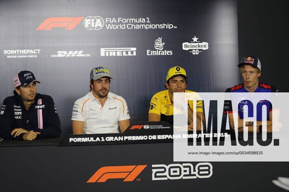 Photo4 LaPresse 10 05 2018 Barcelona, Spain Grand Prix Formula One Spain 2018 In the pic: press conference PK Pressekonferenz Sergio Perez (MEX) Sahara Force India F1 VJM011, Fernando Alonso (ESP) McLaren MCL32, Carlos Sainz Jr (ESP) Renault Sport F1 Team RS18, Brendon Hartley (NZE) Scuderia Toro Rosso STR13 & xa9; Photo4 LaPresse 10 05 2018 Barcelona, Spain Sport Grand Prix Formula One Spain 2018 In the pic: Press conference, Sergio Perez (MEX) Sahara Force India F1 VJM011, Fernando Alonso (ESP) McLaren MCL32, Carlos Sainz Jr (ESP) Renault Sport F1 Team RS18, Brendon Hartley (NZE) Scuderia Toro Rosso STR13
