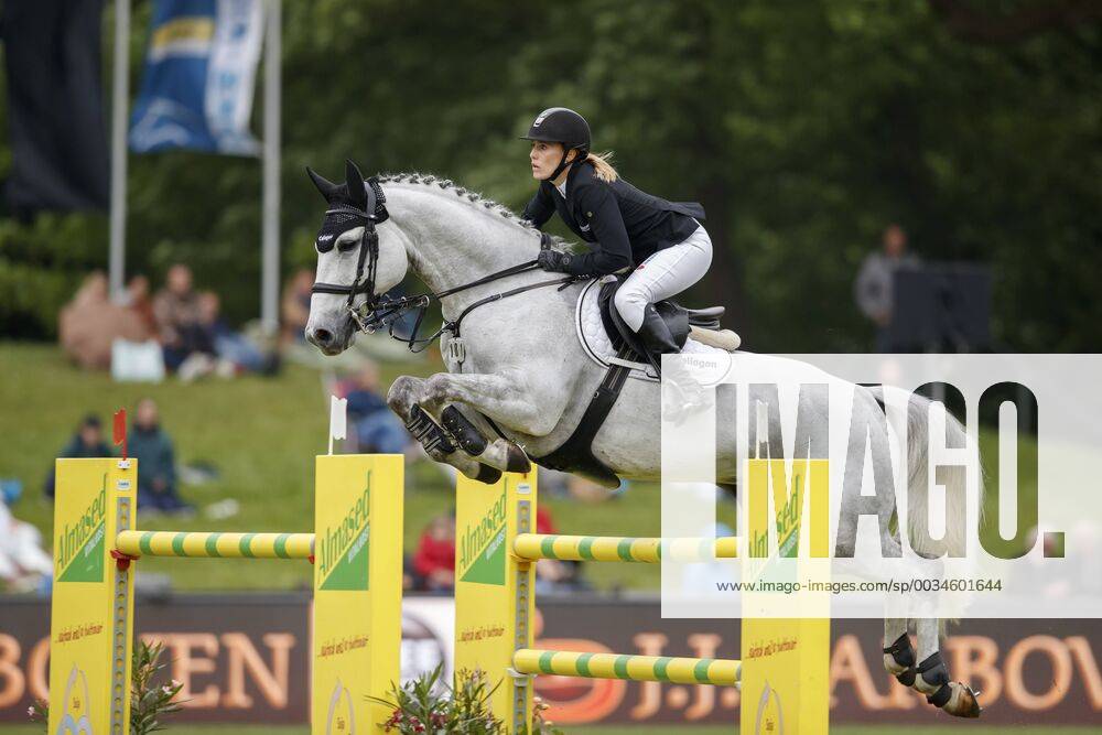 Hamburg 89 German Spring and Dressage Derby 2018 MEYER ZIMMERMANN Janne Friederike GER Buettner s Minimax Hamburg 89 German Spring and Dressage Derby 2018 Mezedes Benz Championship from Hamburg to the Global Champions League 10 May 2018