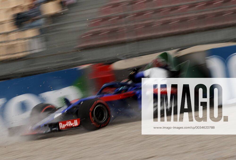 Brendon Hartley of New Zealand and Scuderia Toro Rosso STR13 Honda crash during the practice for the Spanish Formula One Grand Prix at Circuit de Catalunya on May 12, 2018 in Montmelo, Spain. Breton CordonxPressx xx