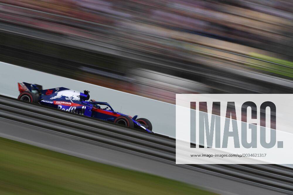 Brendon Hartley of New Zealand driving the (28) Scuderia Toro Rosso STR13 Honda on track during practice for the Spanish Formula One Grand Prix at Circuit de Catalunya on May 12, 2018 in Montmelo, Spain. Breton CordonxPressx xSpanishxF1xGrandxPrixx-xPracticex