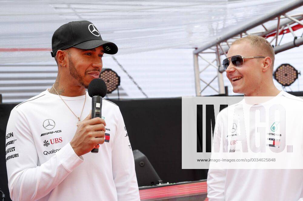 Motorsports: FIA Formula One World Championship WM Weltmeisterschaft 2018, Grand Prix of Spain, 44 Lewis Hamilton (GBR, Mercedes AMG Petronas Motorsport), 77 Valtteri Bottas (FIN, Mercedes AMG Petronas Motorsport), Barcelona Spain