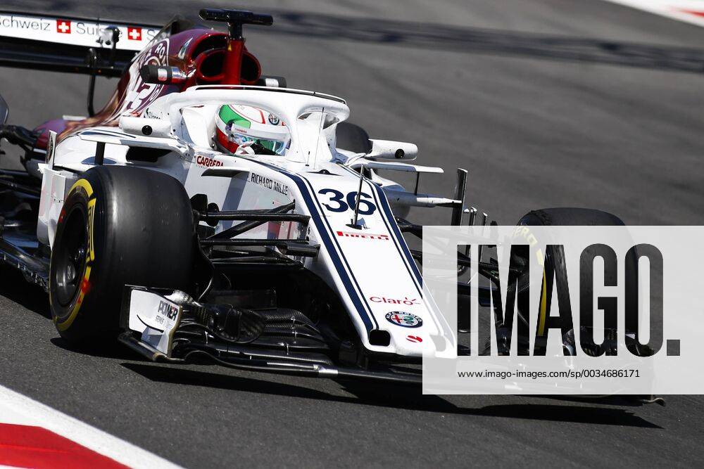 Barcelona, Catalonia, Spain - May 15th, 2018 - Circuit de Barcelona-Catalunya, Montmelo, Spain - Test post-race of Formula One Spanish GP 2018; Antonio Giovinazzi of Alfa Romeo Sauber F1 team during the morning test. Barcelona Formula One Spanish GP post race test; .May 15th - ZUMAa178 20180515_zap_a178_029