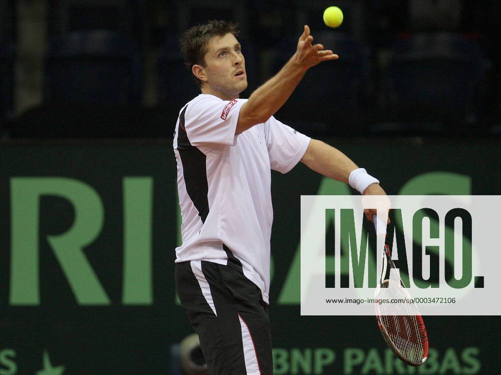 Michael Berrer (Deutschland) - Aufschlag Tennis Herren Davis Cup 2008, DavisCup Einzelbild Braunschweig Dynamik, Tennis Herren Davis Cup 2008, DavisCup Einzelbild Braunschweig Dynamik,