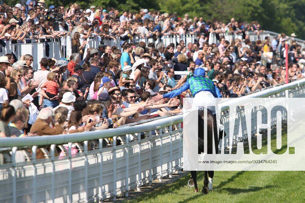 - SPORT On the go - James Reveley HIPPISME : Grand Steeple Chase de Paris - Auteuil - 20 05 2018 MichaelBaucher Panoramic