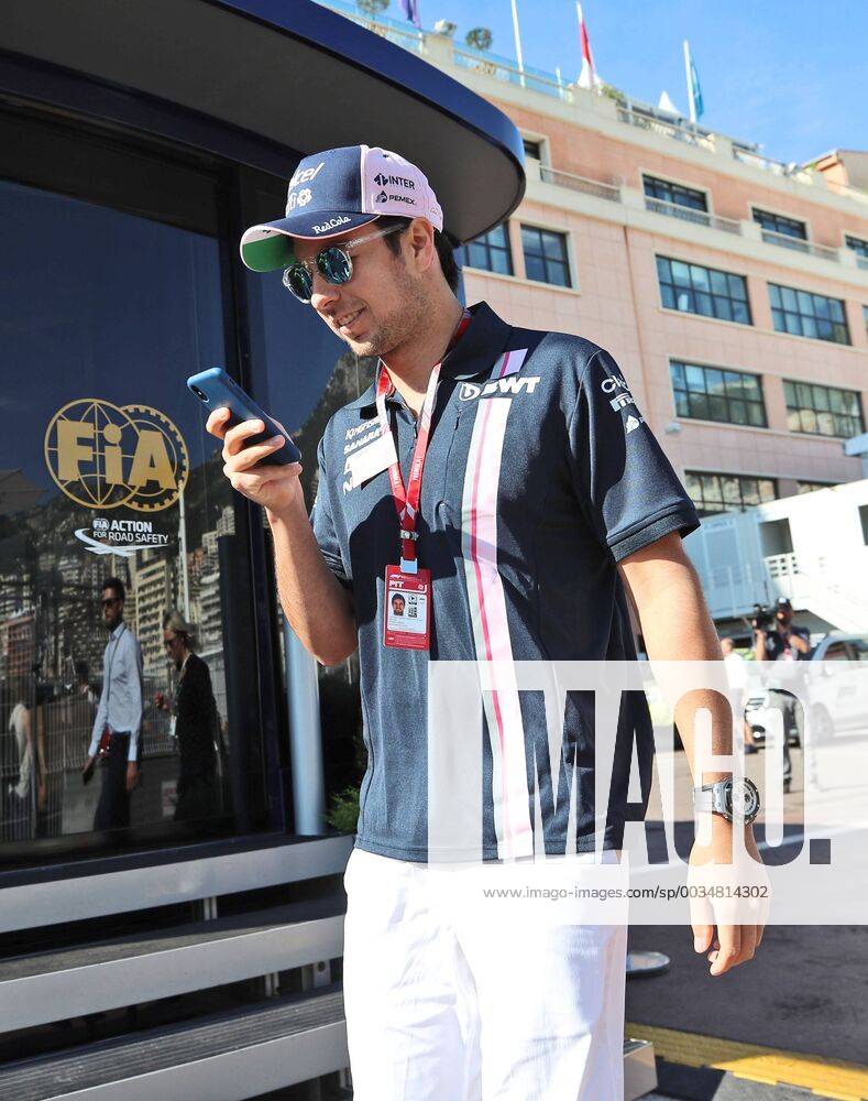 Sergio Perez Sahara Force India F1 Team with Mobile Grand Prix of Monaco 2018 Race Motorsport Formula 1 24 05 2018 Grand Prix of Monaco 2018 Race Motorsport Formula 1 24 05 2018 Monte Carlo