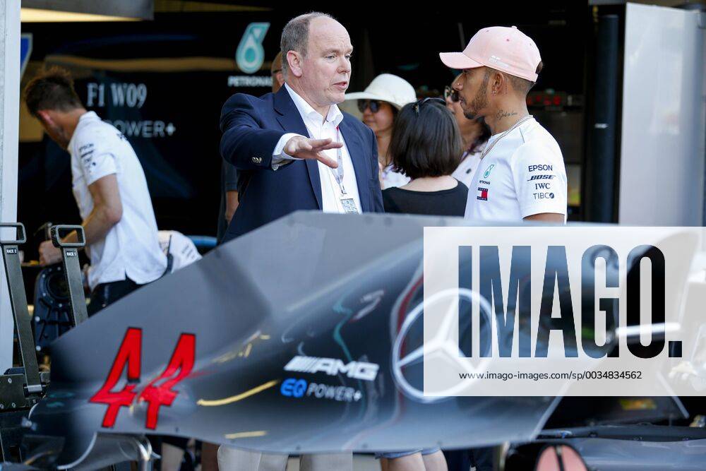 Motorsports: FIA Formula One World Championship WM Weltmeisterschaft 2018, Grand Prix of Monaco, Prince Albert II of Monaco, 44 Lewis Hamilton (GBR, Mercedes AMG Petronas Motorsport), Monte Carlo Monaco