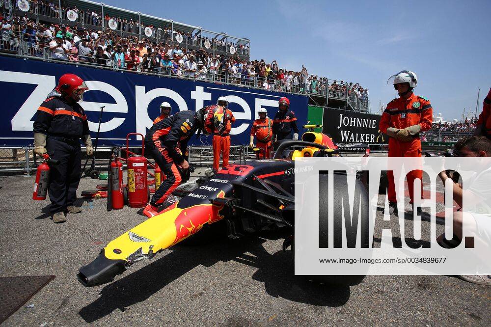 Crash Max Verstappen Red Bull Racing formula 1 GP Monaco 26 05 2018 Photo mspb Jean Petin Crash Max Verstappen formula 1 GP Monaco 2018