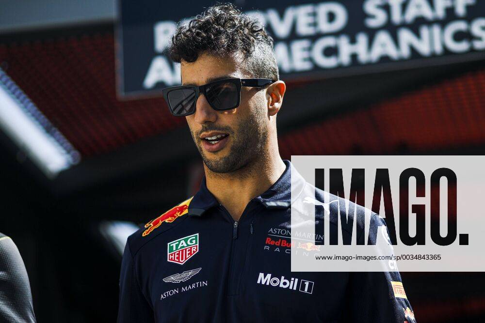 Monaco, Monte Carlo - 03 Daniel Ricciardo from Australia with Aston Martin Red Bull Tag Heuer RB14 portrait during the Monaco Formula One Grand Prix at Monaco on 25 th of May, 2018 in Montecarlo, Monaco. F1 Grand Prix of Monaco - Qualifying - ZUMAn230 20180526_zaa_n230_533