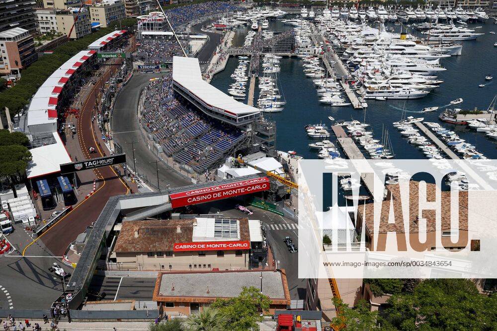 Motorsports: FIA Formula One World Championship WM Weltmeisterschaft 2018, Grand Prix of Monaco, 77 Valtteri Bottas (FIN, Mercedes AMG Petronas Motorsport), 31 Esteban Ocon (FRA, Sahara Force India F1 Team), Monte Carlo Monaco