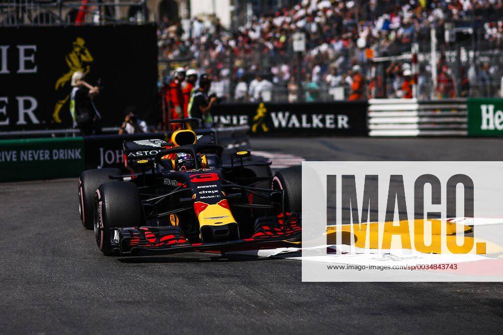 Monaco, Monte Carlo - 03 Daniel Ricciardo from Australia with Aston Martin Red Bull Tag Heuer RB14 during the Qualyfication of Monaco Formula One Grand Prix at Monaco on 25th of May, 2018 in Montecarlo, Monaco. F1 Grand Prix of Monaco - Qualifying - ZUMAn230 20180526_zaa_n230_614
