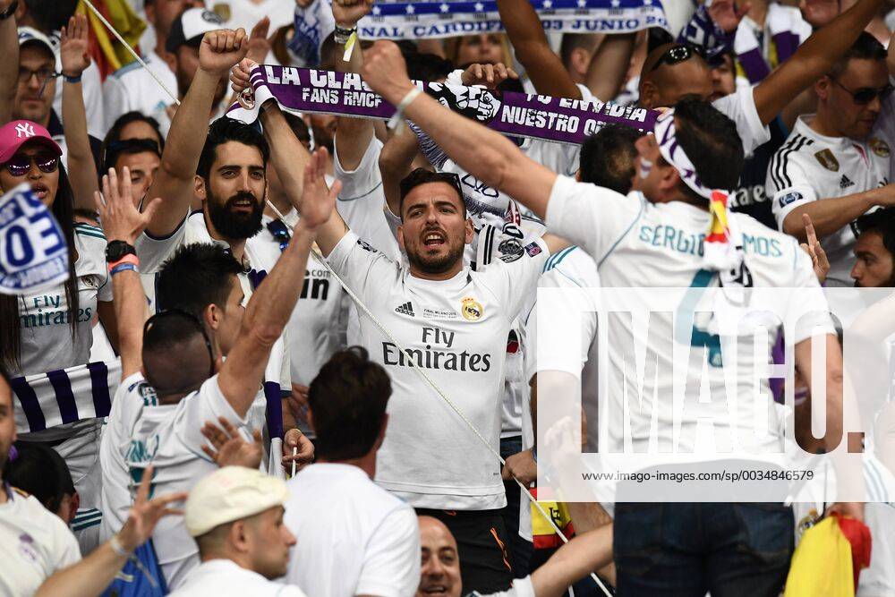 Mg Kiev (Ucraina) 26 05 2018 - finale Champions League Real Madrid-Liverpool foto Matteo Gribaudi Image nella foto: tifosi Real Madrid