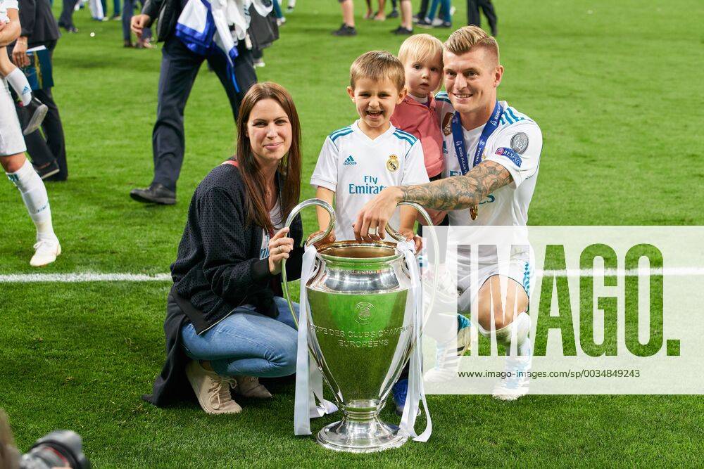 Jessica Farber Toni KROOSs wife Real Madrid 8 and son Leon with Champions League trophy REAL MADRID FC LIVERPOOL Football UEFA Champions League Final Kiev Ukraine May 26 2018 CL Season 2017 2018