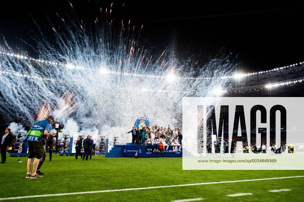 Players of Real Madrid celebrate after the UEFA Champions League final between Real Madrid and Liverpool on May 26, 2018 in Kyiv Photo Vegard Wivestad Grott BILDBYRAN Code VG 170178