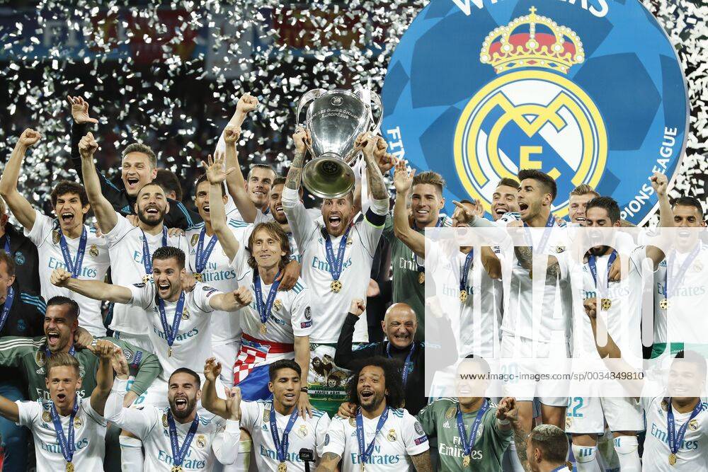 Goalkeeper Keylor Navas of Real Madrid, Daniel Carvajal of Real Madrid, Sergio Ramos of Real Madrid with UEFA Champions League trophy, Coupe des clubs Champions Europeens, Raphael Varane of Real Madrid, Cristiano Ronaldo of Real Madrid, Karim Benzema of Real Madrid, Luka Modric of Real Madrid, Gareth Bale of Real Madrid, Marcelo of Real Madrid, Casemiro of Real Madrid, Isco of Real Madrid, goalkeeper Kiko Casilla of Real Madrid, Nacho of Real Madrid, Gareth Bale of Real Madrid, Theo Hernandez of Real Madrid, Lucas Vazquez of Real Madrid, Marco Asensio of Real Madrid, Mateo Kovacic of Real Madrid, during the UEFA Champions League final between Real Madrid and Liverpool on May 26, 2018 at NSC Olimpiyskiy Stadium in Kyiv, Ukraine UEFA Champions League 2017 2018 Imagesx xMauricexvanxSteenxIVx 11044427