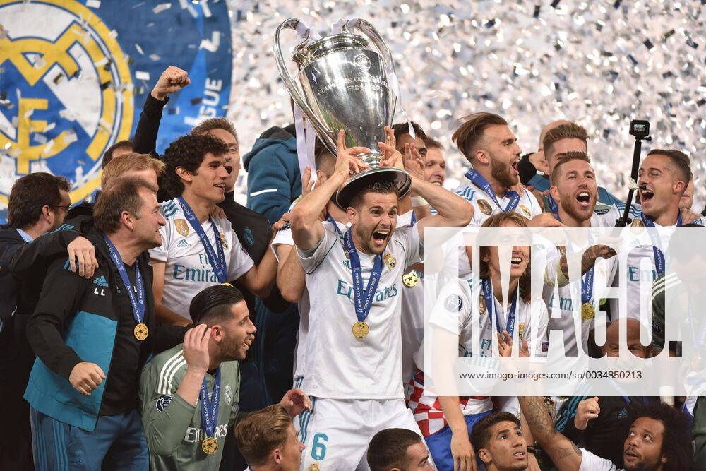Real Madrid s players celebrate after winning the UEFA Champions League final game between Real Madrid and Liverpool FC at the NSC Olimpiyskiy stadium in Kiev, Ukraine, 26 May 2018. UCL Final 2018 - Real Madrid vs Liverpool FC !ACHTUNG: NUR REDAKTIONELLE NUTZUNG!