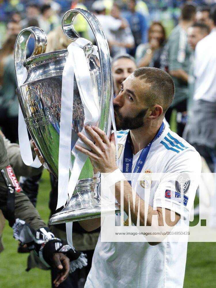 Karim Benzema of Real Madrid with UEFA Champions League trophy, Coupe des clubs Champions Europeens during the UEFA Champions League final between Real Madrid and Liverpool on May 26, 2018 at NSC Olimpiyskiy Stadium in Kyiv, Ukraine UEFA Champions League 2017 2018 Imagesx xMauricexvanxSteenxIVx 11045005