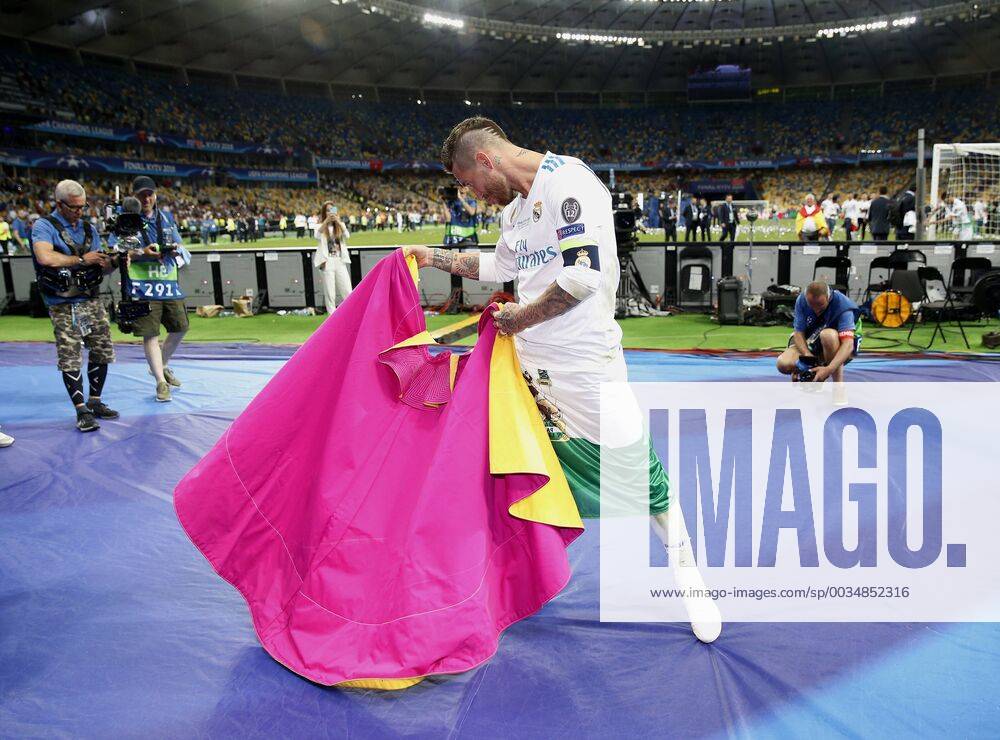 - SPORT Final de la Liga de Campeones entre el Real Madrid y el Liverpool. En la imagen, Sergio Ramos celebra la victoria.Champions League final between Real Madrid and Liverpool. In this picture, Sergio Ramos celebrates the victory.